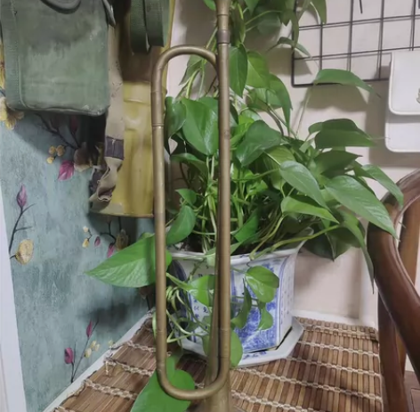 怀旧物品老铜号 冲锋号 酒吧饭店装饰品 感...