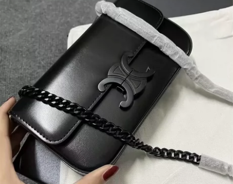 转让一个全新包，全黑链条凯旋门腋下包单肩手...