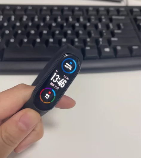 小米手环6nfc 正品!屏幕没有划痕 品...