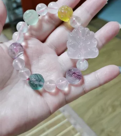 保真纯天然原矿巴西粉水晶大块立体雕刻九尾狐...