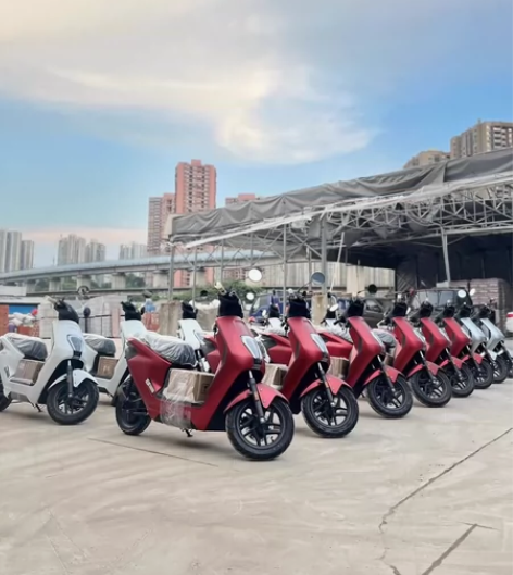 这是一个电池！一万多的96的是两个电池的！...