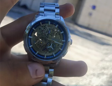 艾浪镂空机械手表不想带了手表太多了9成新有...