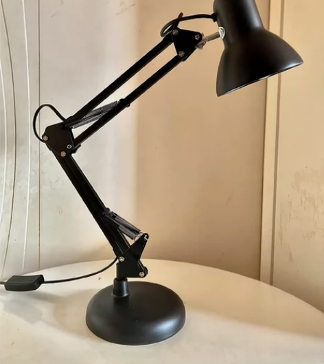 低价出—美式长臂LED台灯折叠台灯工作护眼...