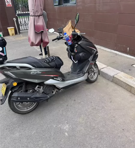 摩托车 150  自用不到一年 车况良好 ...