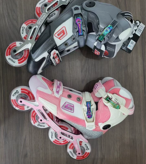 各款儿童高端碳纤维轮滑鞋米高荣耀轮滑鞋乐秀...