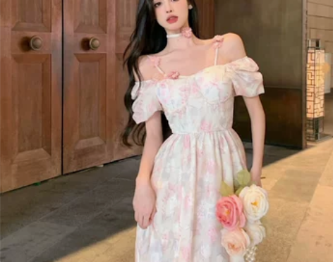 吊带连衣裙女装法式宫廷风温柔甜美碎花裙子夏...