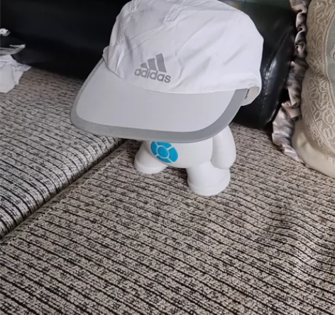 阿迪达斯运动跑步白色帽子货号CF9629尺...