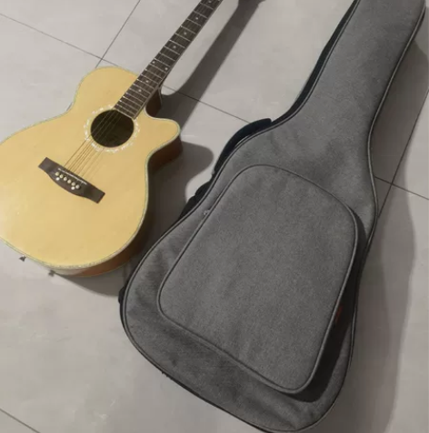 吉他+吉他包，40寸，打包出售。 换了新吉...