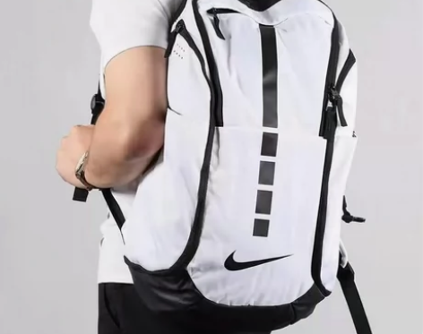 闲置背包双肩包，后背包，学生书包  运动篮...