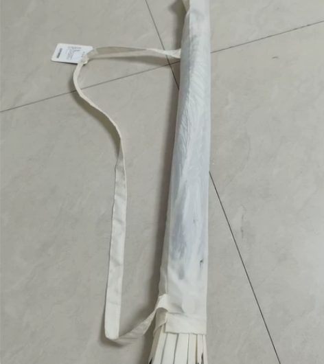 前男友买的伞，木把手的，质量很好，便宜卖了...