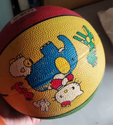 宝宝皮球两个15元  不邮自提  不退不换...