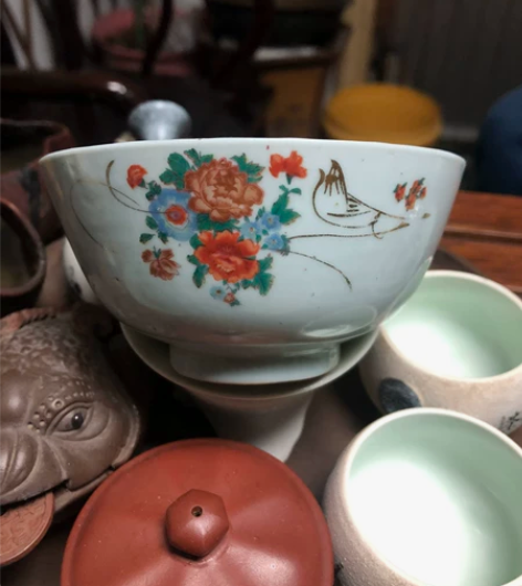 民国贴花花鸟细瓷碗。底款不清。 【尺寸】：...
