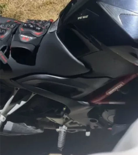 17年贝纳利黄龙250 上高速的时候速度上...