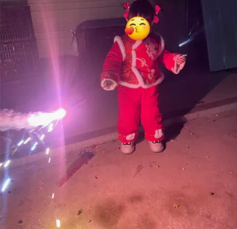 几乎全新 就过年穿了几次   非常非常厚实...