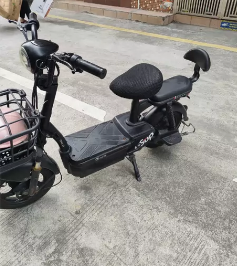 回家急处理台铃代步车，半年前换新电池，无牌...