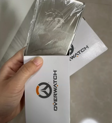 暴雪守望先锋士兵76名片盒 全新。仅一个全...