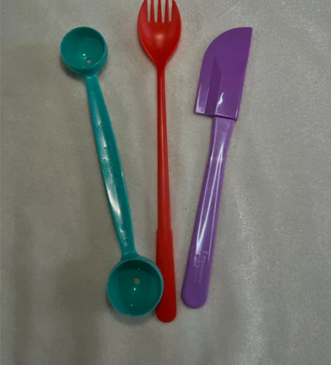 特百惠绝版颜色多巧备餐工具组合可以榨汁、分...