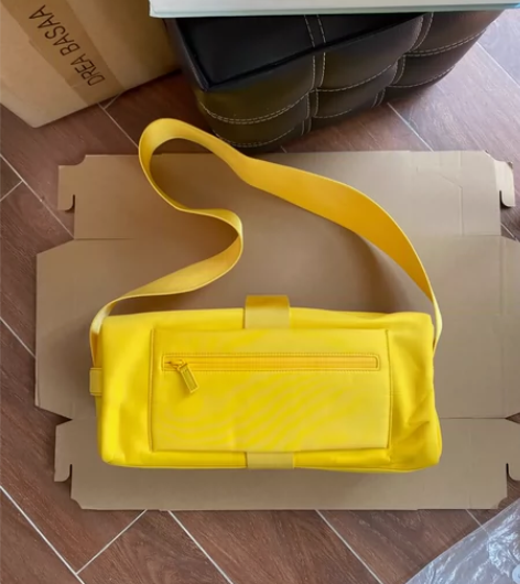 #运动健身随身包 alloy/乐几单肩斜挎...