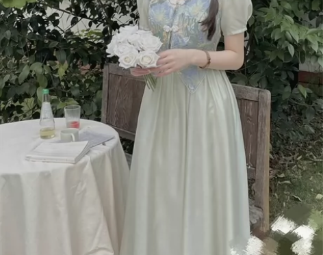 #高级连衣裙 一禾定制女装 【绿萝】气质宫...