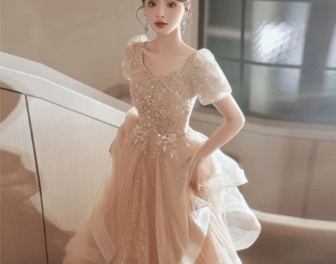 高级感晚礼服女宴会气质艺考轻奢小众钢琴演奏...