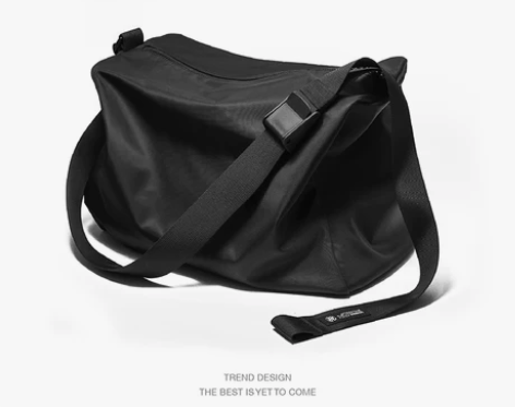 LIVEBOX大容量斜挎包男运动健身包 尼...