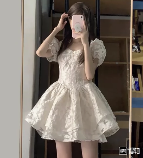 得物买的eaja家的，仅试穿M码，不退换 ...