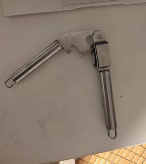 手动压蒜器 智造生活 买了很多年，闲置了 ...