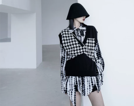 【狂欢价】CHICSKY 原创设计感小众秋...