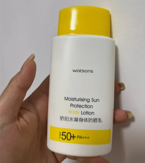 屈臣氏 骄阳水凝身体防晒乳 防晒霜SPF5...
