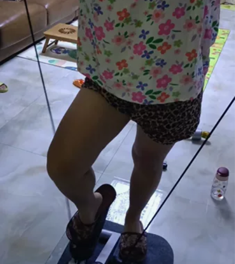 室内踏步机，售出不包退货运费 感兴趣的话点...