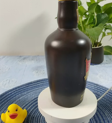 诚意出各种装饰茶叶罐、烟灰缸、笔筒、插花观...