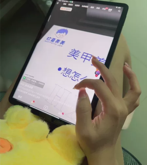 小米平板5pro，9新，戴原装保护壳使用，...