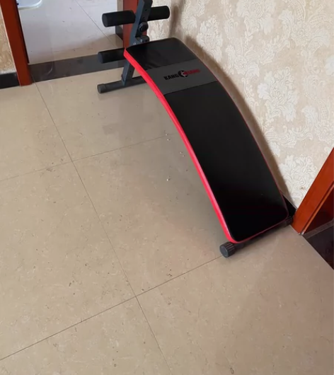 仰卧起坐辅助，健身器材。本地自提。 感兴趣...