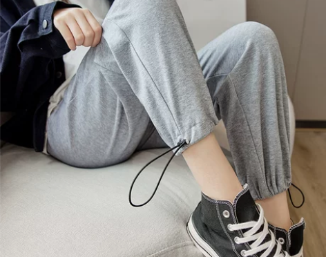 灰色运动裤孕妇宽松束脚裤春秋新款显瘦百搭阔...