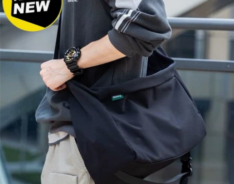 全新 日系单肩包潮流休闲斜挎包男学生挎包运...