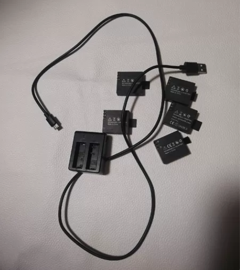 数码相机电池原装正品山狗SJCAM相机 电...