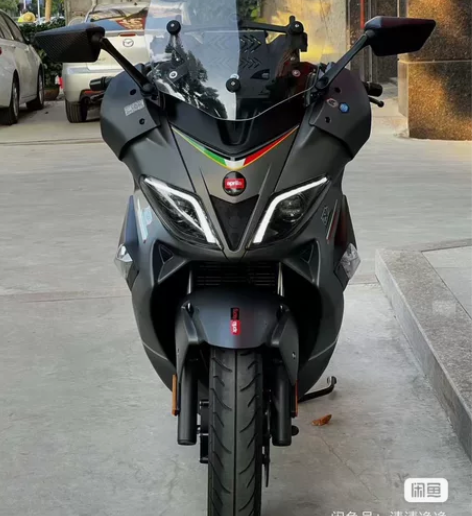 22年9月宗申阿普利亚SR250MAX 外...