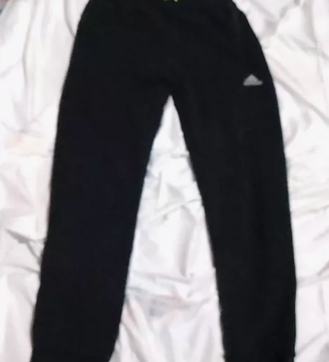 12.17闲置裤子:Adidas女士运动休...