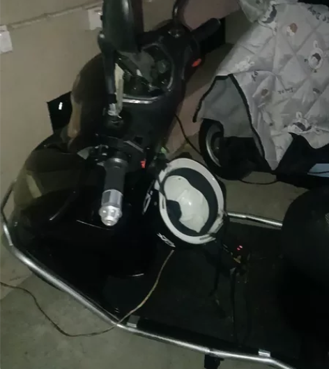 台铃百变金刚电动车，电池是72v45安铅酸...