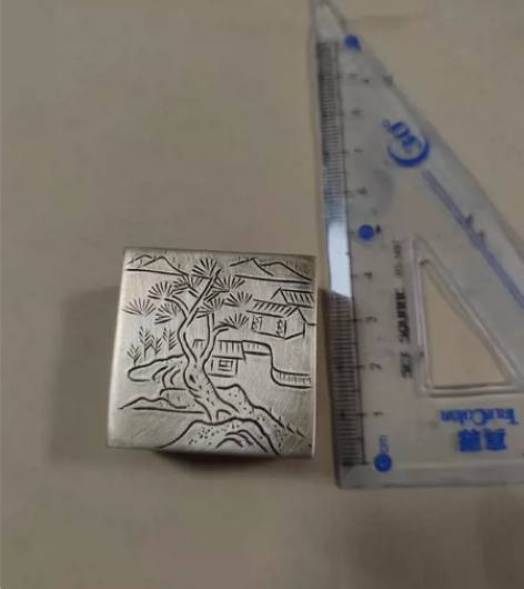 现代山水手刻铜墨盒 做工精美，刻工老辣，布...