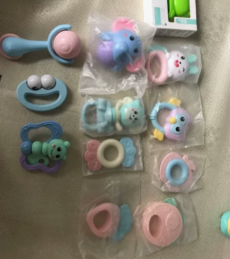 宝宝手摇铃 洗澡温度计 手摇铃全新8个 玩...