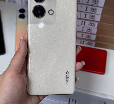 全新OPPO reno9 12+512 仅...