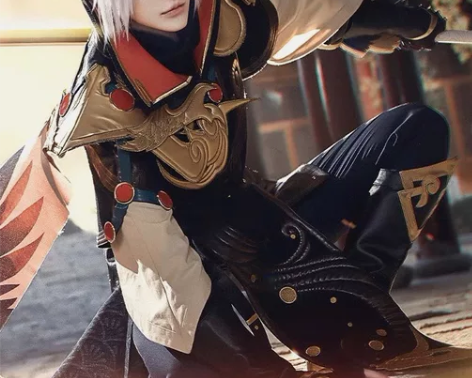 试出一套三分妄想的云鹰飞将 状态非常一般有...