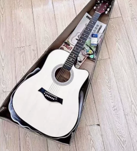 捡漏【原价一千多吉他，亏本处理】原价一千多...