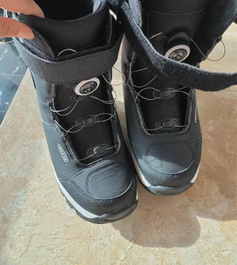 迪卡侬单板滑雪鞋 单Bao滑雪鞋41码 如...