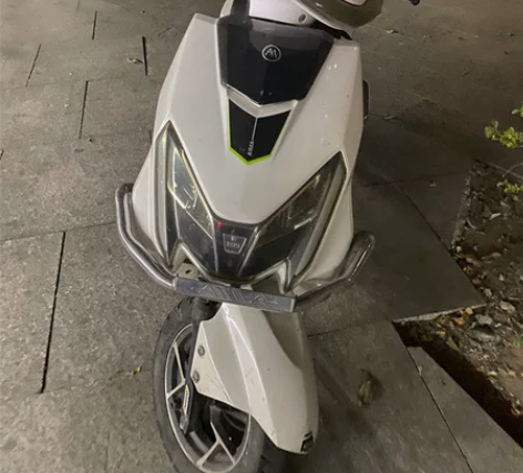 出自用的爱玛电动车，不议价！年初刚换的72...