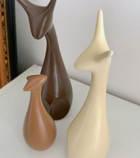 【急卖，最后16个】创意简约客厅工艺品酒柜...