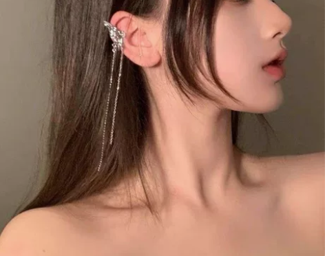 9.99包邮 超仙精灵蝴蝶耳夹无耳洞流苏耳...