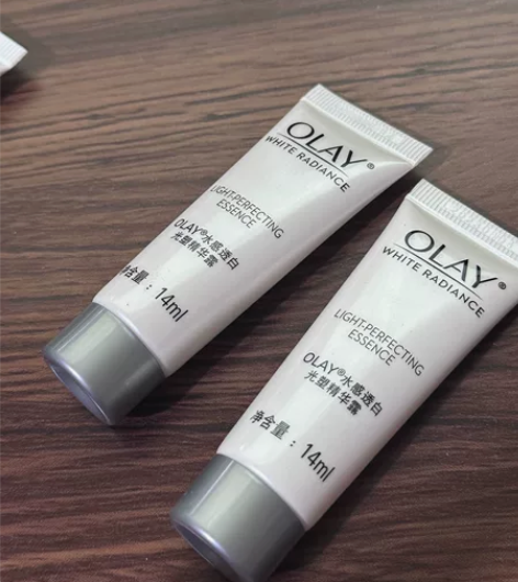 【清仓满39包邮非偏远】 olay水感透白...
