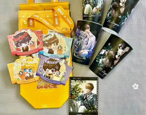 恋与制作人coco联名物料！ 图中全部的东...